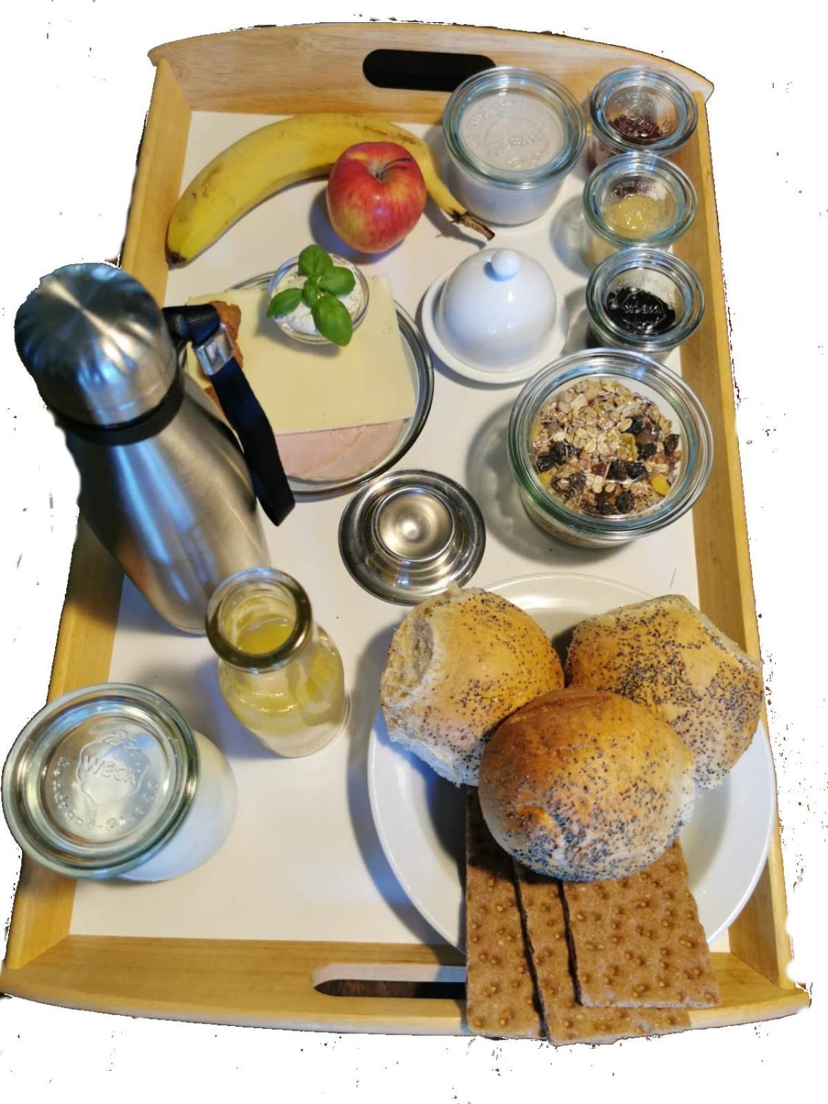 The Fig Studio - "Den Gule Svane" Guest House - Near Ronne & Beach エクステリア 写真